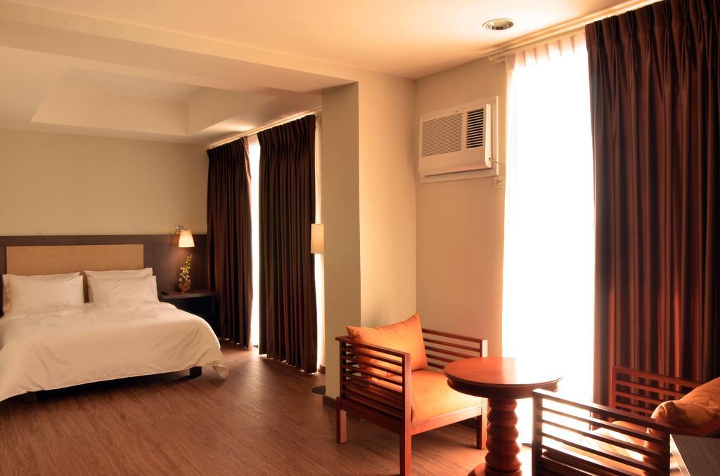 Rivermount Hotel And Resort Sarrat Εξωτερικό φωτογραφία