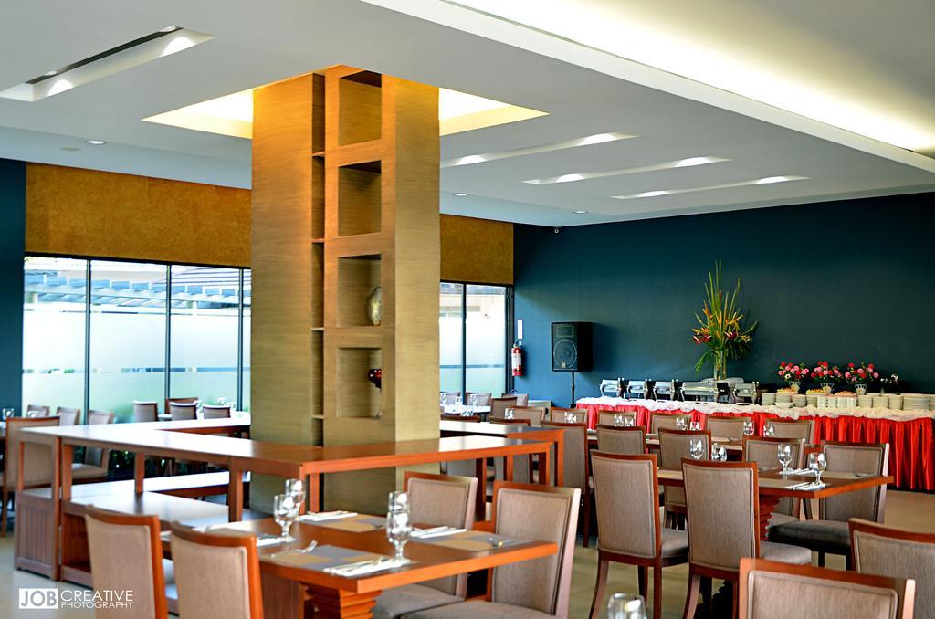 Rivermount Hotel And Resort Sarrat Εξωτερικό φωτογραφία