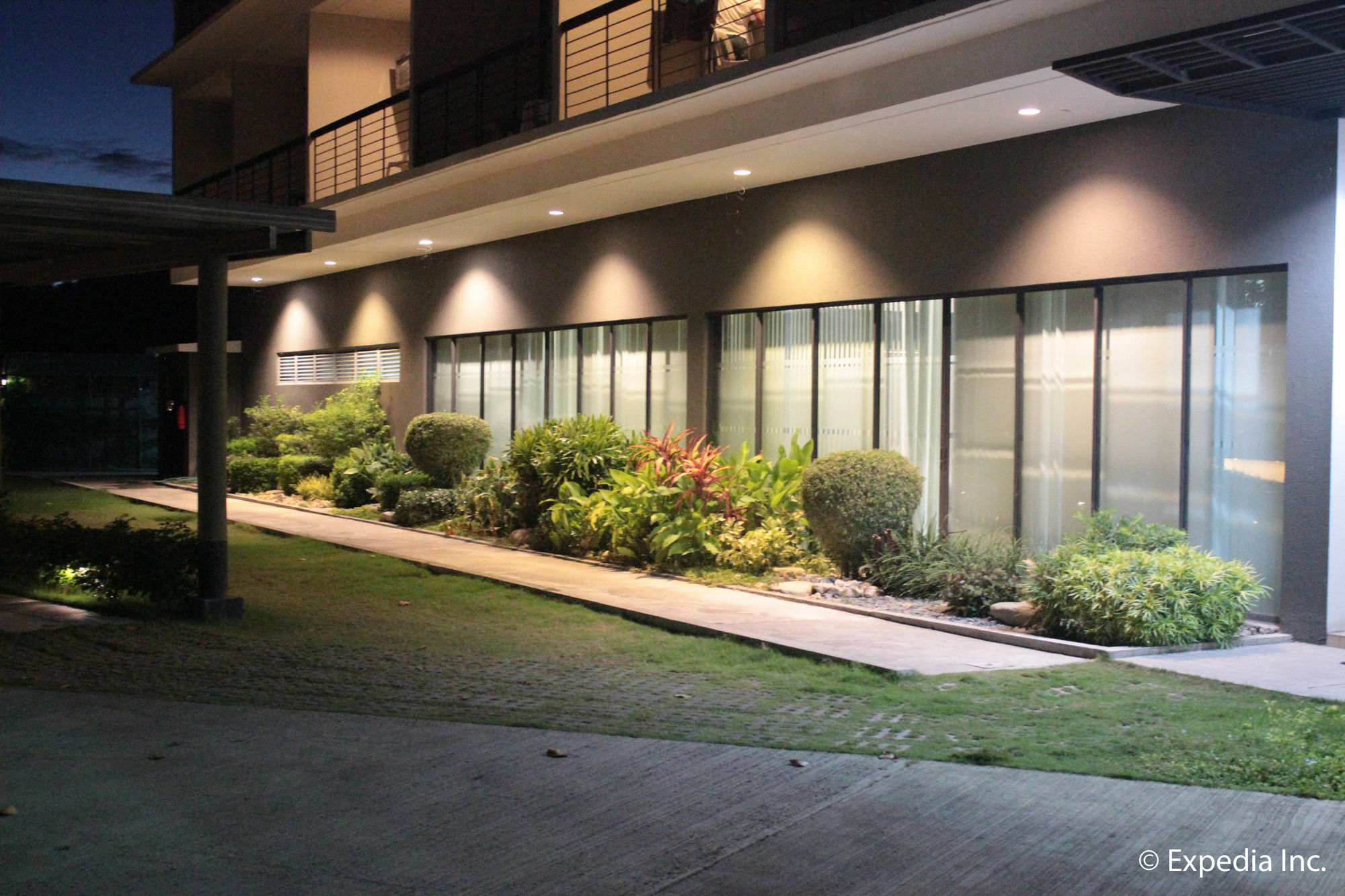 Rivermount Hotel And Resort Sarrat Εξωτερικό φωτογραφία