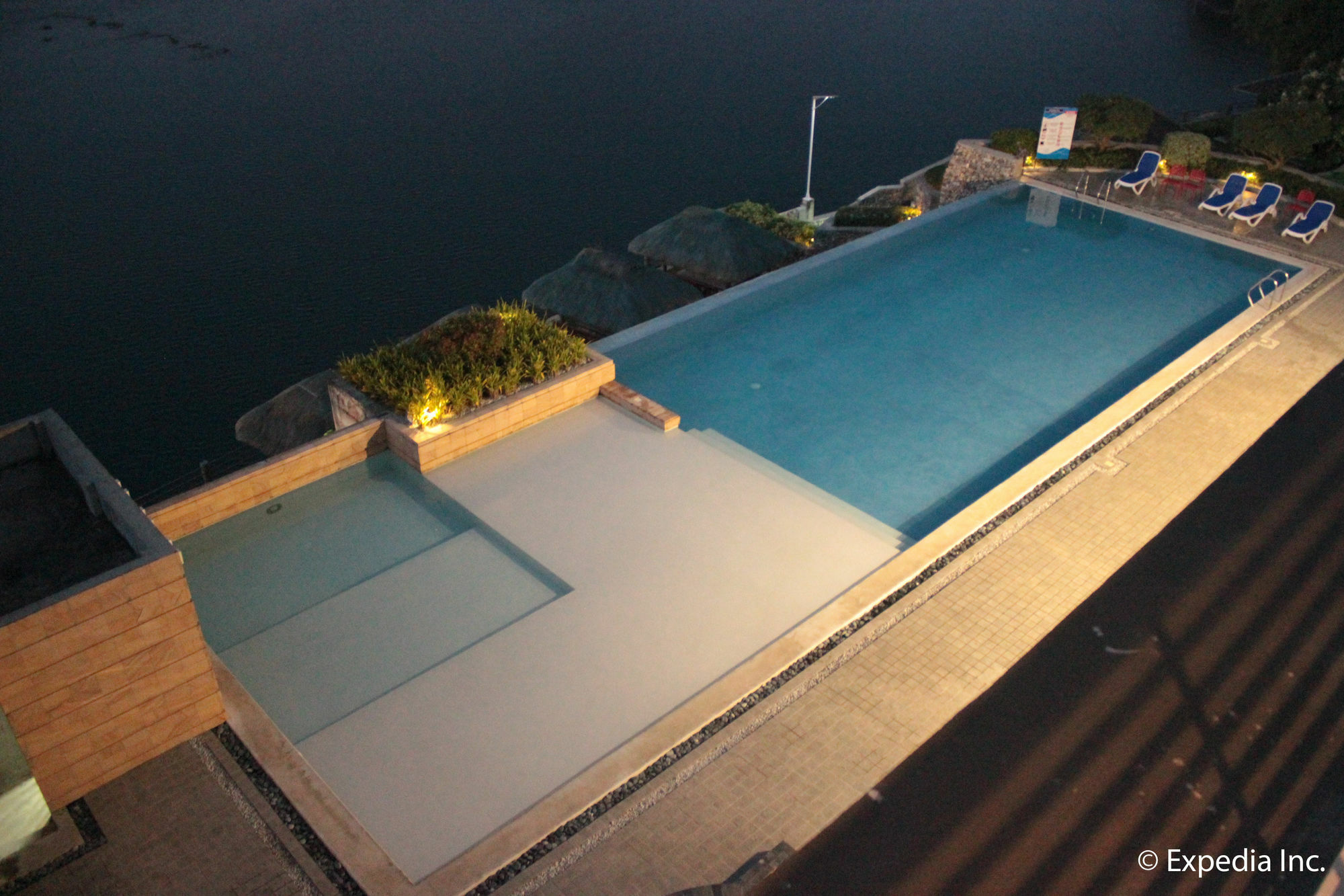 Rivermount Hotel And Resort Sarrat Εξωτερικό φωτογραφία